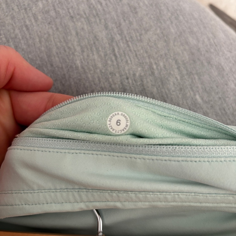 Lululemon Pace Rival Mid-Rise Skirt 15" Length Tall in Delicate Mint Size 6 - Picture 5 of 5